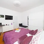 Beach Paradise Apartments Apartment Zadar