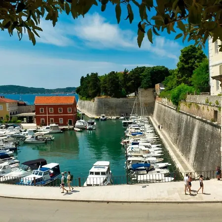 Beach Paradise Apartments Apartment Zadar