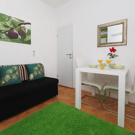 Beach Paradise Apartments