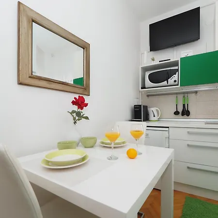 Apartment Beach Paradise Apartments