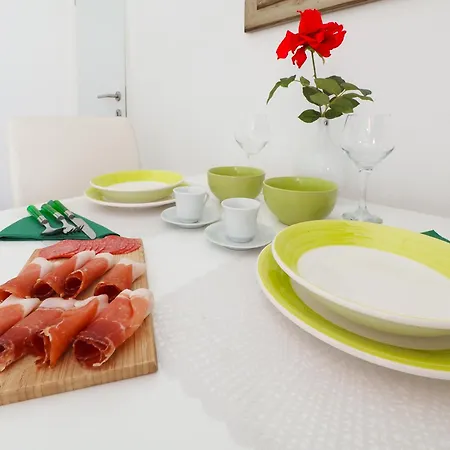 Beach Paradise Apartments * Zadar