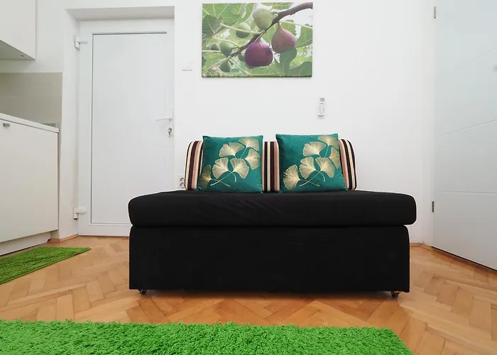 公寓 Paradise 扎达尔